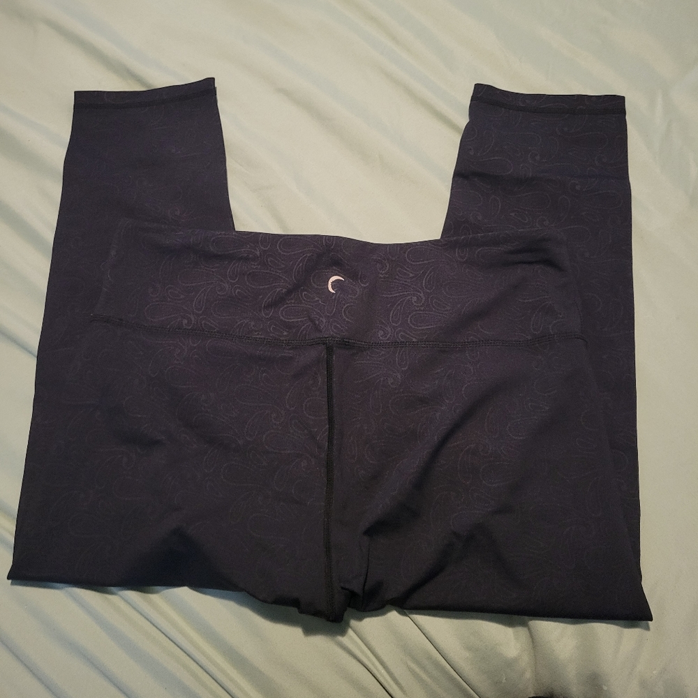 Zyia paisley leggings